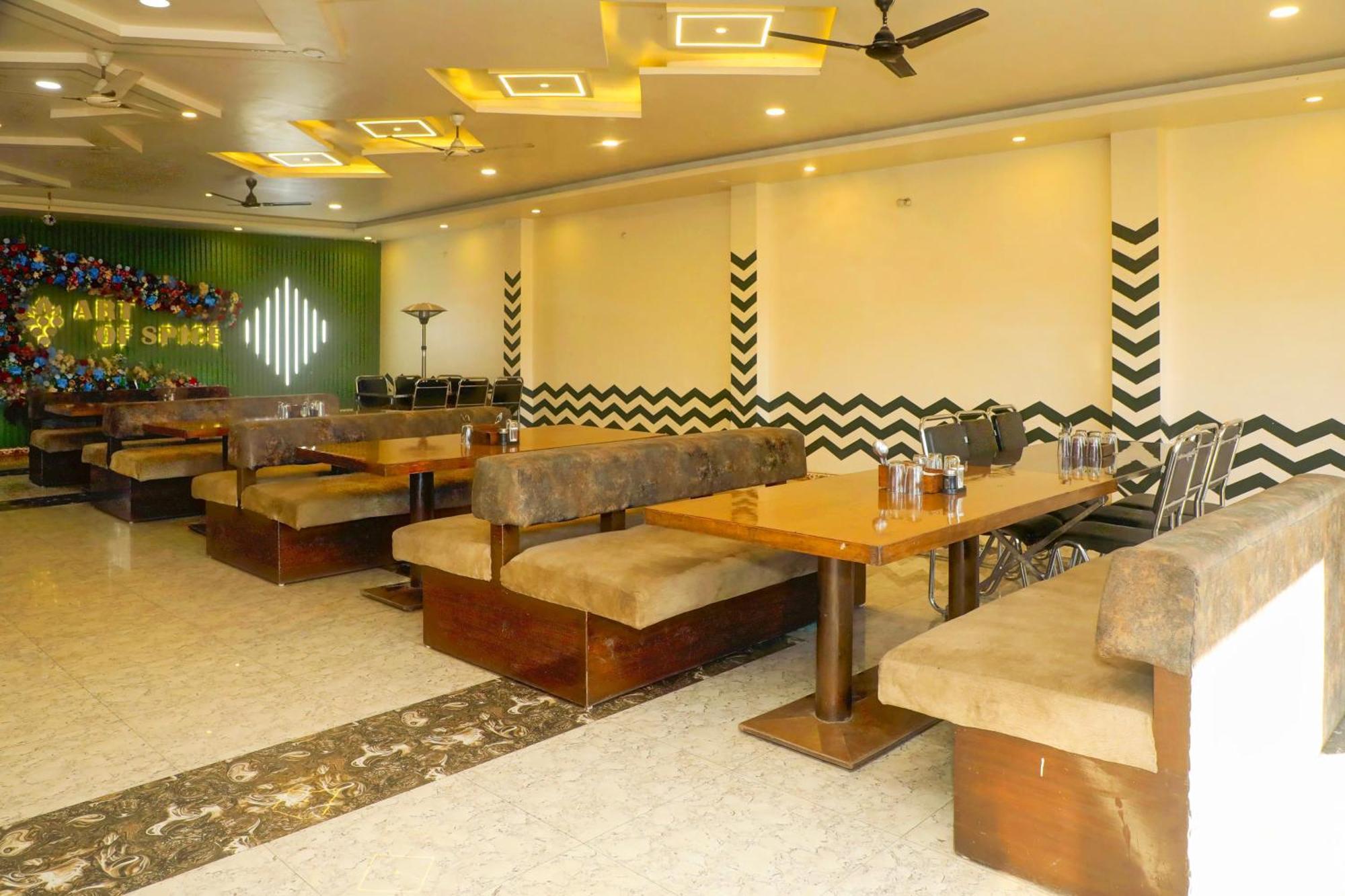 Art Of Spice Hotel Mumbai  Buitenkant foto